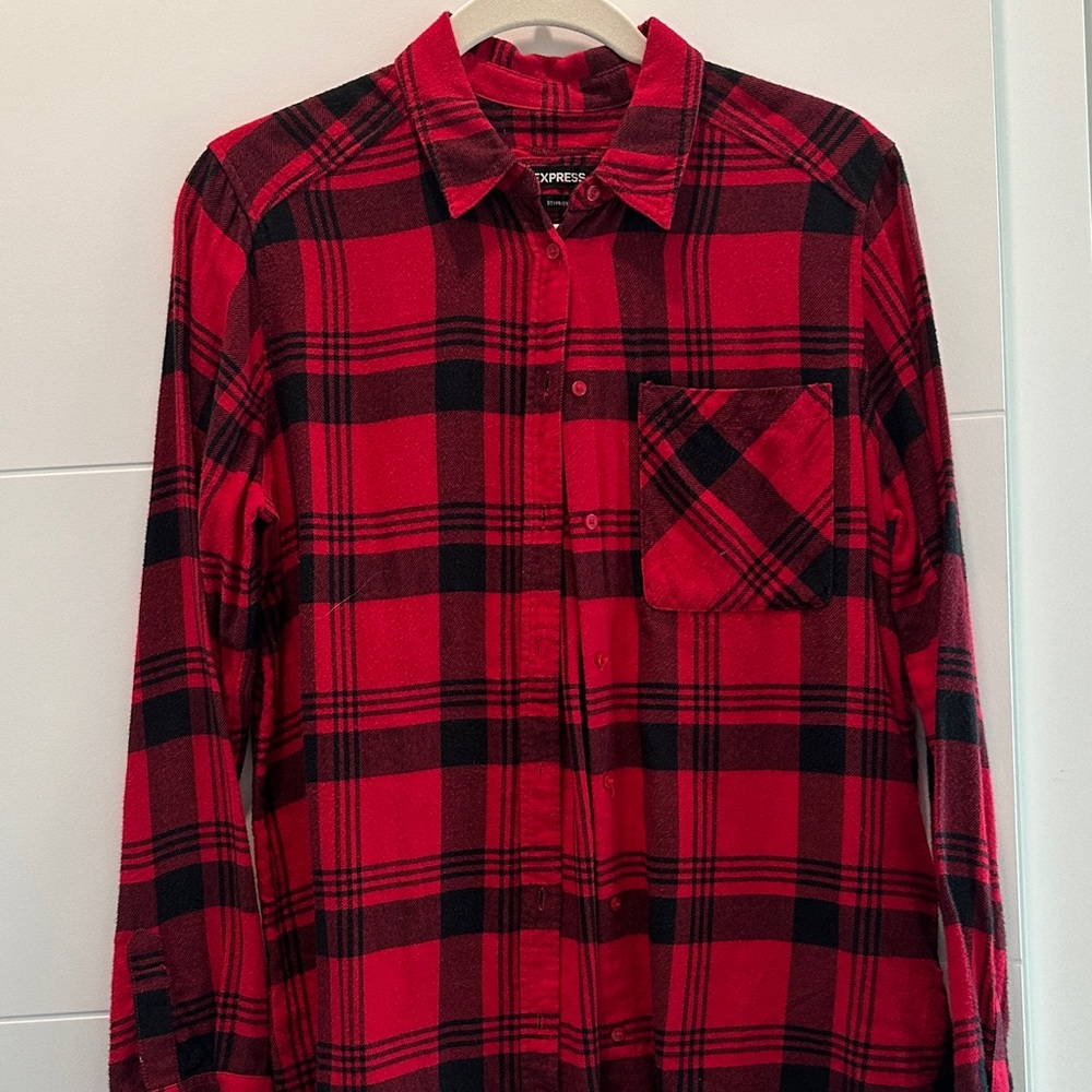 Express women’s Red and Black Plaid Button Down flannel Shirt
